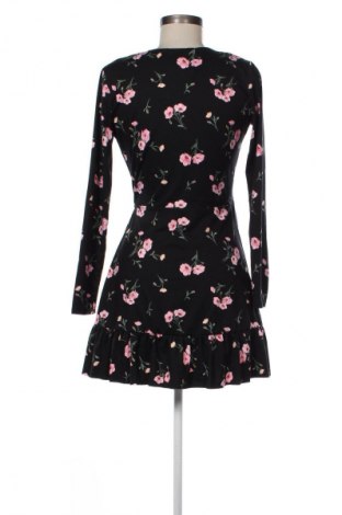 Šaty  H&M Divided, Velikost S, Barva Vícebarevné, Cena  366,00 Kč