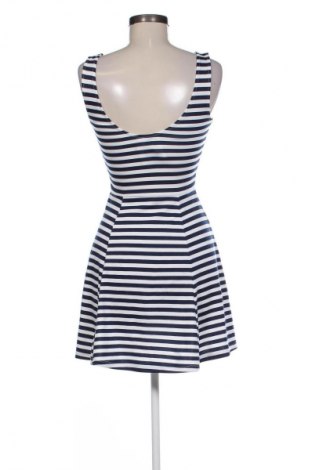 Šaty  H&M Divided, Velikost S, Barva Vícebarevné, Cena  367,00 Kč