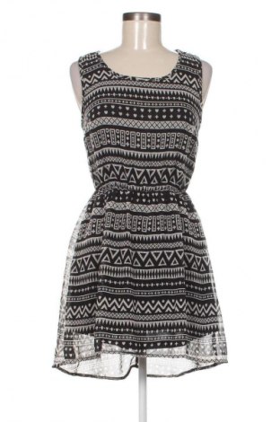 Kleid H&M Divided, Größe S, Farbe Mehrfarbig, Preis € 16,99