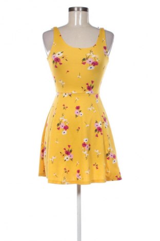 Kleid H&M Divided, Größe S, Farbe Mehrfarbig, Preis € 14,83