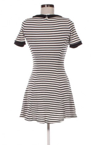 Kleid H&M Divided, Größe S, Farbe Mehrfarbig, Preis € 14,99