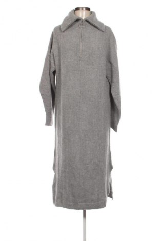 Rochie Karo Kauer, Mărime M, Culoare Gri, Preț 639,99 Lei
