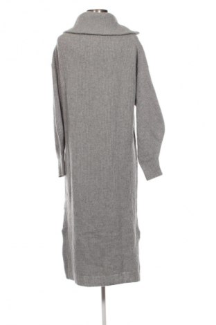 Šaty  Karo Kauer, Veľkosť M, Farba Sivá, Cena  109,95 €