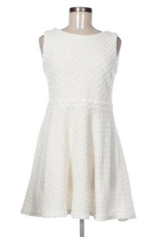 Kleid Lola Skye, Größe L, Farbe Weiß, Preis € 14,91