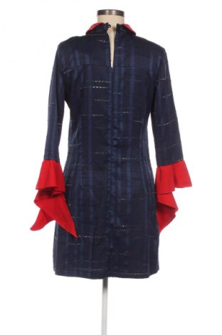 Kleid Lucy, Größe M, Farbe Mehrfarbig, Preis 14,99 €