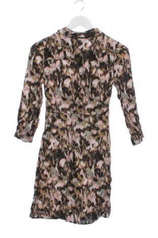 Kleid Mango, Größe XS, Farbe Mehrfarbig, Preis € 15,99