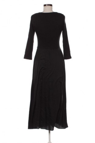 Ruha Massimo Dutti, Méret M, Szín Fekete, Ár 22 109 Ft
