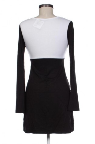 Šaty  Melrose and Market, Velikost XS, Barva Vícebarevné, Cena  239,00 Kč