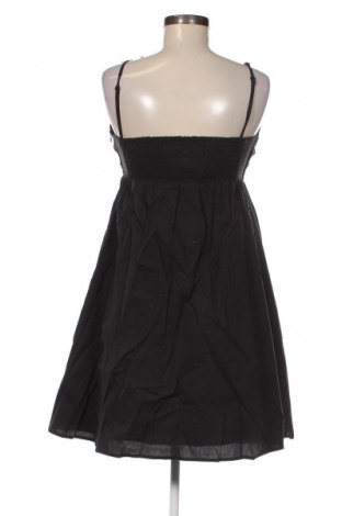 Kleid Minimum, Größe M, Farbe Schwarz, Preis 32,99 €