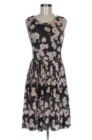Rochie Mint & Berry, Mărime M, Culoare Multicolor, Preț 81,99 Lei