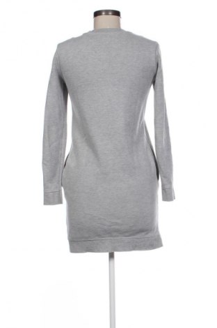 Šaty  Miss Selfridge, Velikost XS, Barva Šedá, Cena  371,00 Kč