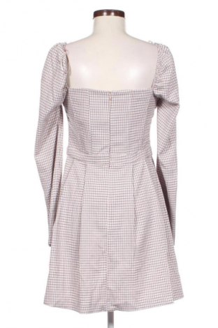 Kleid Mohito, Größe M, Farbe Mehrfarbig, Preis € 10,99