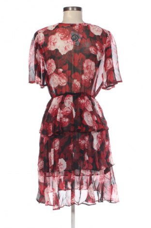 Kleid NA-KD, Größe M, Farbe Mehrfarbig, Preis 24,99 €