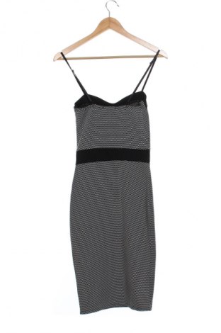 Kleid New Look, Größe M, Farbe Mehrfarbig, Preis 13,99 €