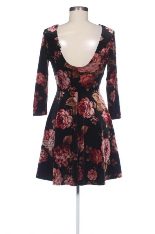 Φόρεμα New Look, Μέγεθος M, Χρώμα Πολύχρωμο, Τιμή 13,99 €