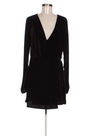 Kleid Nly Trend, Größe M, Farbe Schwarz, Preis 29,37 €