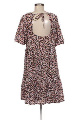 Kleid ONLY, Größe XL, Farbe Mehrfarbig, Preis € 15,99