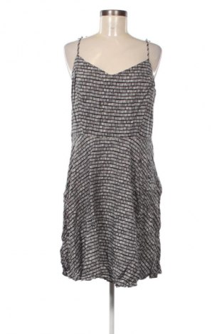 Kleid Old Navy, Größe XL, Farbe Mehrfarbig, Preis € 32,99