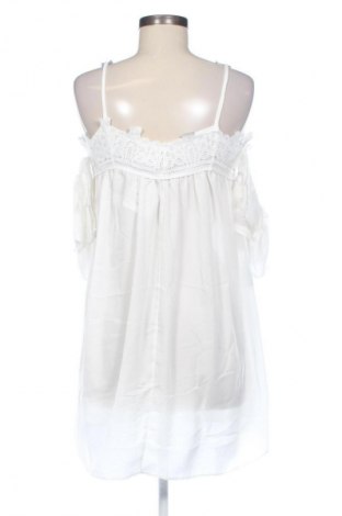 Kleid Osley, Größe M, Farbe Weiß, Preis 20,99 €