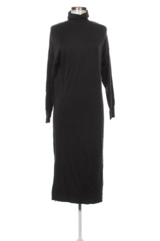 Kleid Oysho, Größe S, Farbe Grau, Preis 33,99 €