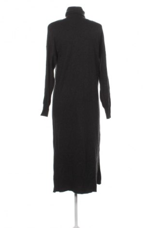 Kleid Oysho, Größe S, Farbe Grau, Preis 33,99 €