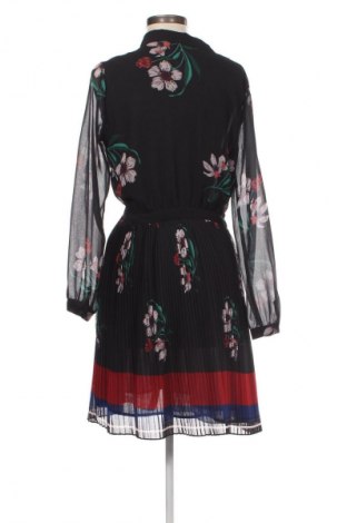 Φόρεμα Pepe Jeans, Μέγεθος M, Χρώμα Πολύχρωμο, Τιμή 25,99 €