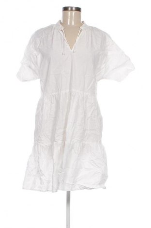Kleid Pieces, Größe M, Farbe Weiß, Preis € 9,99