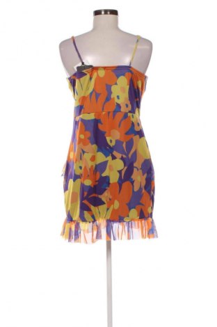 Šaty  Pretty Little Thing, Velikost XL, Barva Vícebarevné, Cena  539,00 Kč