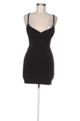 Kleid Pretty Little Thing, Größe M, Farbe Schwarz, Preis € 12,99