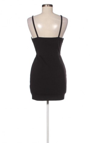 Kleid Pretty Little Thing, Größe M, Farbe Schwarz, Preis € 12,99