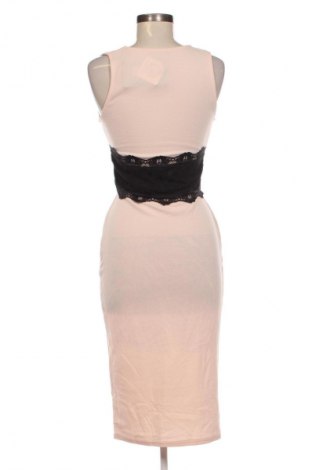 Rochie Pretty Little Thing, Mărime M, Culoare Roz, Preț 72,99 Lei