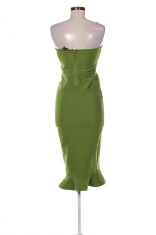 Kleid Pretty Little Thing, Größe M, Farbe Grün, Preis € 23,99