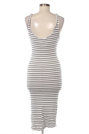 Kleid Pull&Bear, Größe S, Farbe Mehrfarbig, Preis € 13,99