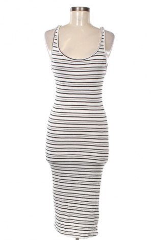 Kleid Pull&Bear, Größe S, Farbe Mehrfarbig, Preis € 13,99