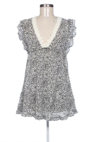 Kleid Pull&Bear, Größe M, Farbe Mehrfarbig, Preis € 13,99