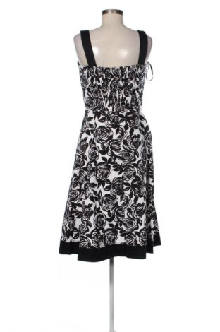 Kleid R&K, Größe M, Farbe Mehrfarbig, Preis 19,99 €