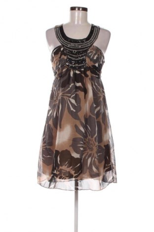Kleid Red Queen, Größe S, Farbe Mehrfarbig, Preis € 16,99