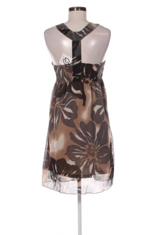 Kleid Red Queen, Größe S, Farbe Mehrfarbig, Preis € 16,99