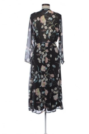 Kleid Reserved, Größe M, Farbe Mehrfarbig, Preis 14,83 €
