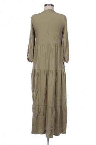 Rochie Reserved, Mărime M, Culoare Verde, Preț 100,99 Lei