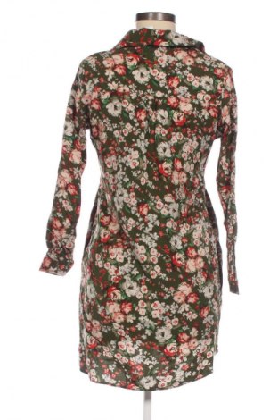 Kleid Reserved, Größe M, Farbe Mehrfarbig, Preis € 9,99