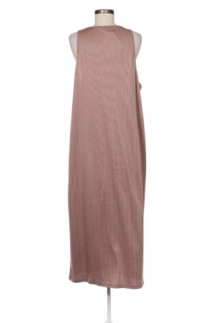 Šaty  River Island, Velikost 3XL, Barva Popelavě růžová, Cena  608,00 Kč