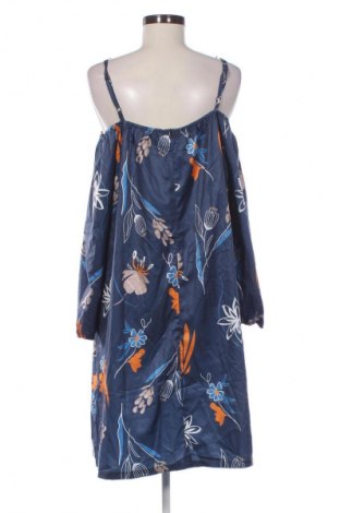 Kleid SHEIN, Größe 4XL, Farbe Mehrfarbig, Preis € 6,99