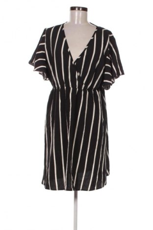 Kleid SHEIN, Größe XL, Farbe Mehrfarbig, Preis € 15,99