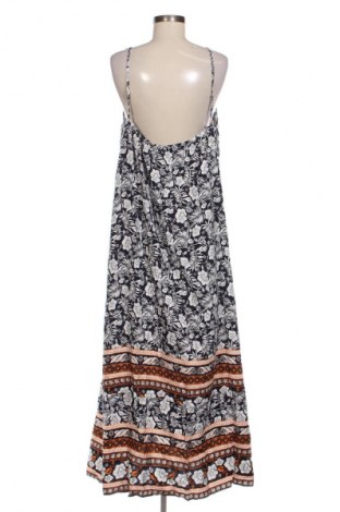 Sukienka SHEIN, Rozmiar 4XL, Kolor Kolorowy, Cena 76,99 zł