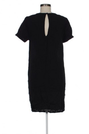 Φόρεμα Second Female, Μέγεθος M, Χρώμα Μαύρο, Τιμή 24,99 €