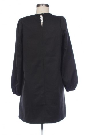 Šaty  Sinsay, Velikost S, Barva Černá, Cena  259,00 Kč