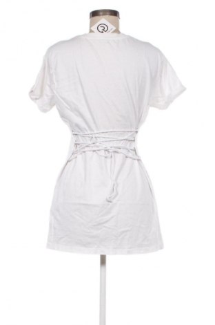 Kleid Stradivarius, Größe S, Farbe Weiß, Preis € 12,99