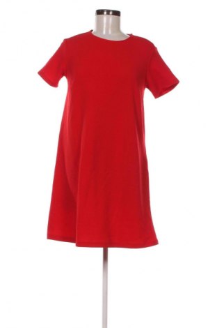 Kleid Stradivarius, Größe S, Farbe Rot, Preis 17,99 €