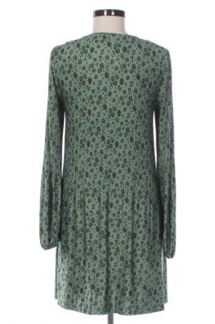 Kleid Stradivarius, Größe S, Farbe Mehrfarbig, Preis € 15,00